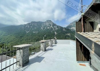 Casa semi indipendente Borgata Vignal , Roure - foto 2