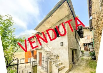 Casa semi indipendente Borgata Vignal , Roure - foto 1