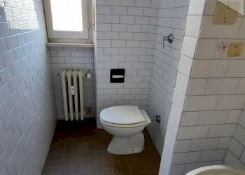 Negozio Via Cavour  4, Villar Perosa - foto 6