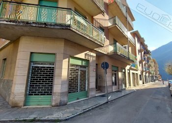 Negozio Via Cavour  4, Villar Perosa - foto 7