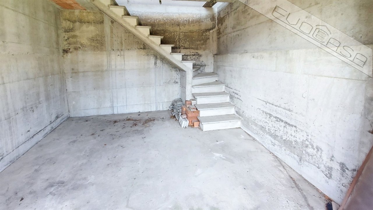 Magazzino Borgata Vivian , Inverso Pinasca - foto 3