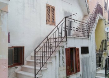 Quadrilocale Via FAMIGLIA MORSILLI, Ischitella - foto 2