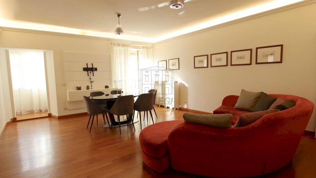 vendesi appartamento ristrutturato con terrazzoIMG - Appartamento Via Beccheria 35, Lucca - foto 1