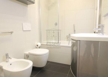 vendesi appartamento ristrutturato con terrazzoIMG - Appartamento Via Beccheria 35, Lucca - foto 14