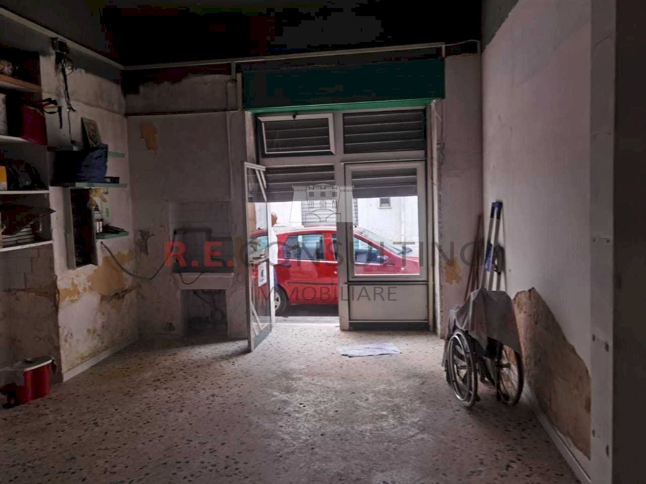 WhatsApp Image 2023-09-19 at 4.27.33 PM (2).jpeg - Locale Commerciale Martina Franca - foto 3