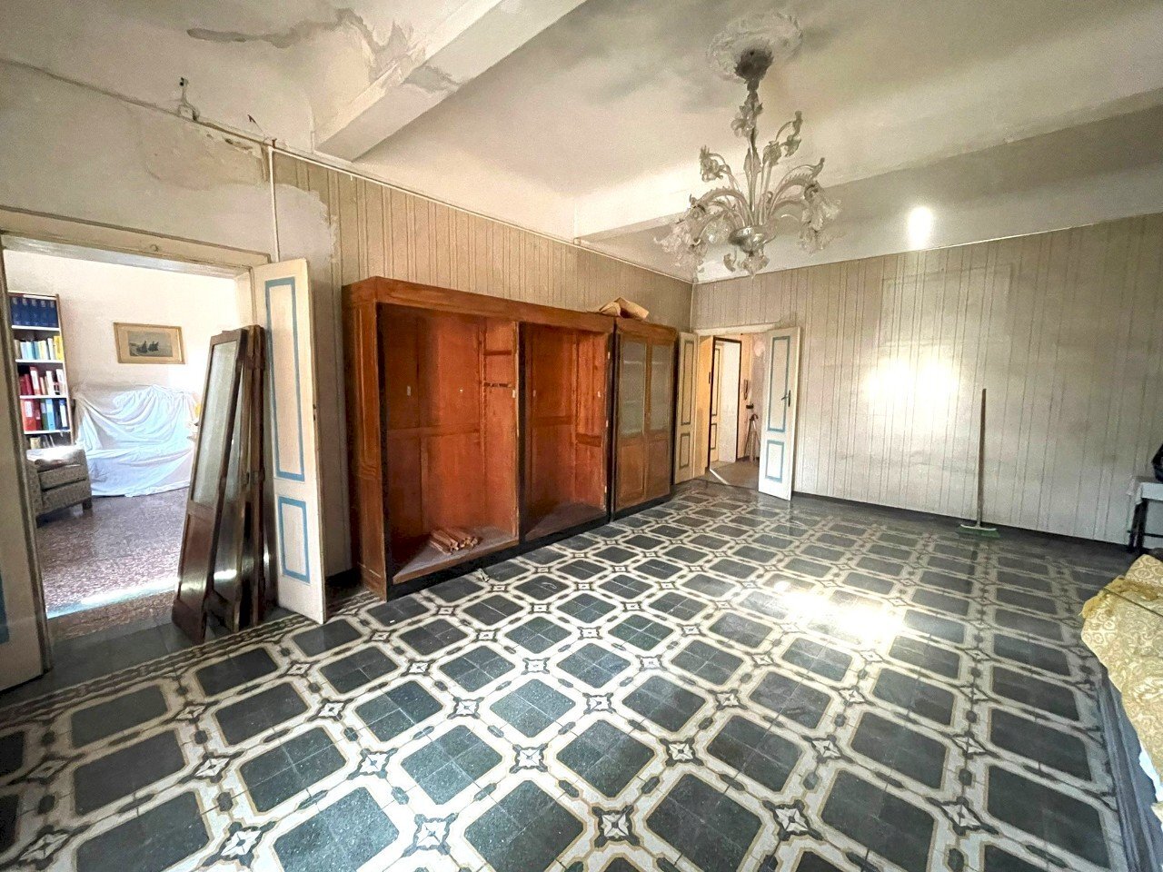 Stabile - Palazzo Reggio nell'Emilia - foto 2