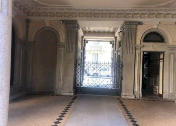 Interno palazzo - Bilocale via Spartaco, 10, Milano - foto 5