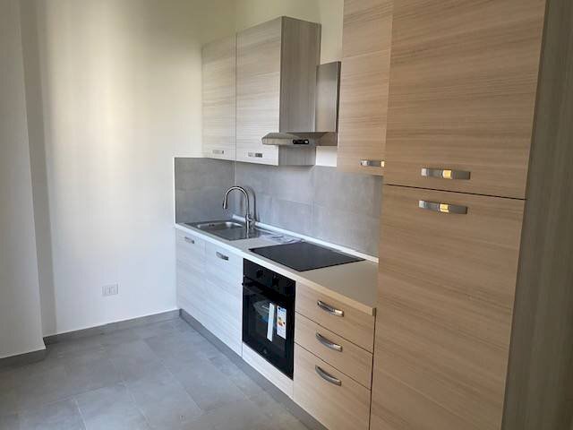 Cucina - Quadrilocale via Andrea Maffei, 10, Milano - foto 2