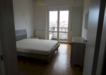 Camera da letto - Trilocale via Andrea Maffei, 8, Milano - foto 11