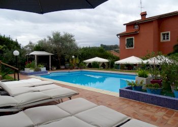 DSC08171.jpg - Villa Sarzana - foto 5