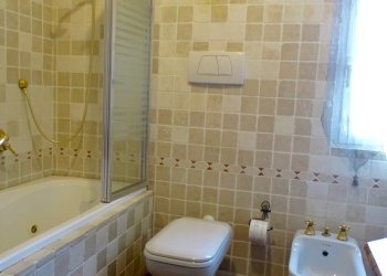 DSC08186.jpg - Villa Sarzana - foto 24