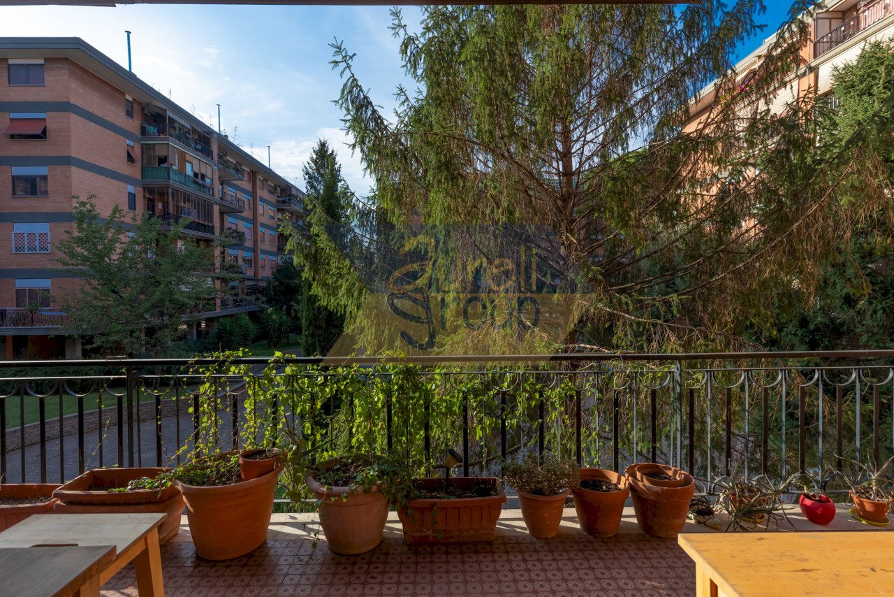 Vista - Trilocale Via Cerenzia, Roma - foto 1