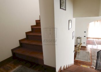 vendesi villa ristrutturata con giardino IMG_8216. - Villa Via delle Ville Prima, Lucca - foto 8