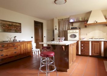 vendesi villa ristrutturata con giardino IMG_8228. - Villa Via delle Ville Prima, Lucca - foto 18