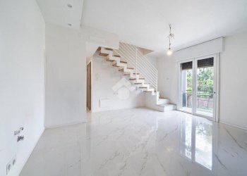 Four-room apartment Via Manfredi, Gattatico - photo 3