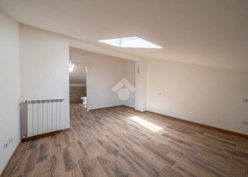 Four-room apartment Via Manfredi, Gattatico - photo 14