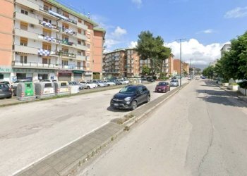 foto - Negozio via Provinciale Madonnelle, Napoli - foto 3