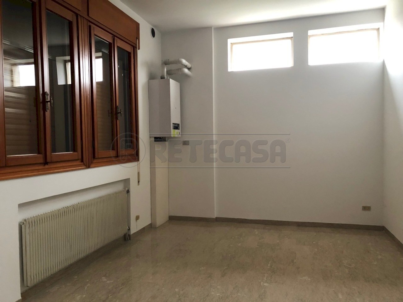 IMG_3689.jpg - Commercial Premises Bassano del Grappa - photo 2