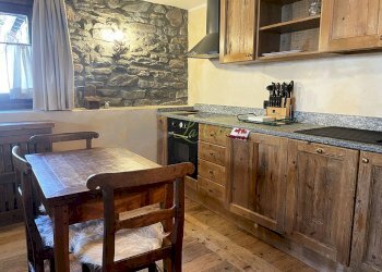 AFFITTO COURMAYEUR - ANGOLO COTTURA E ZONA PRANZO - Bilocale Courmayeur - foto 6