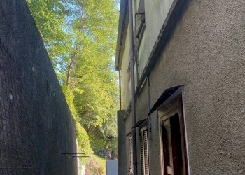 Esterni circostanti villa - retro - Villa via Scalini 38, Brunate - foto 30