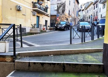 Locale Commerciale Via Roma, 2., Palombara Sabina - foto 4