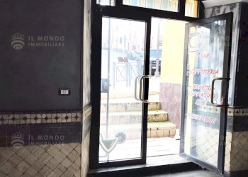 Locale Commerciale Via Roma, 2., Palombara Sabina - foto 7