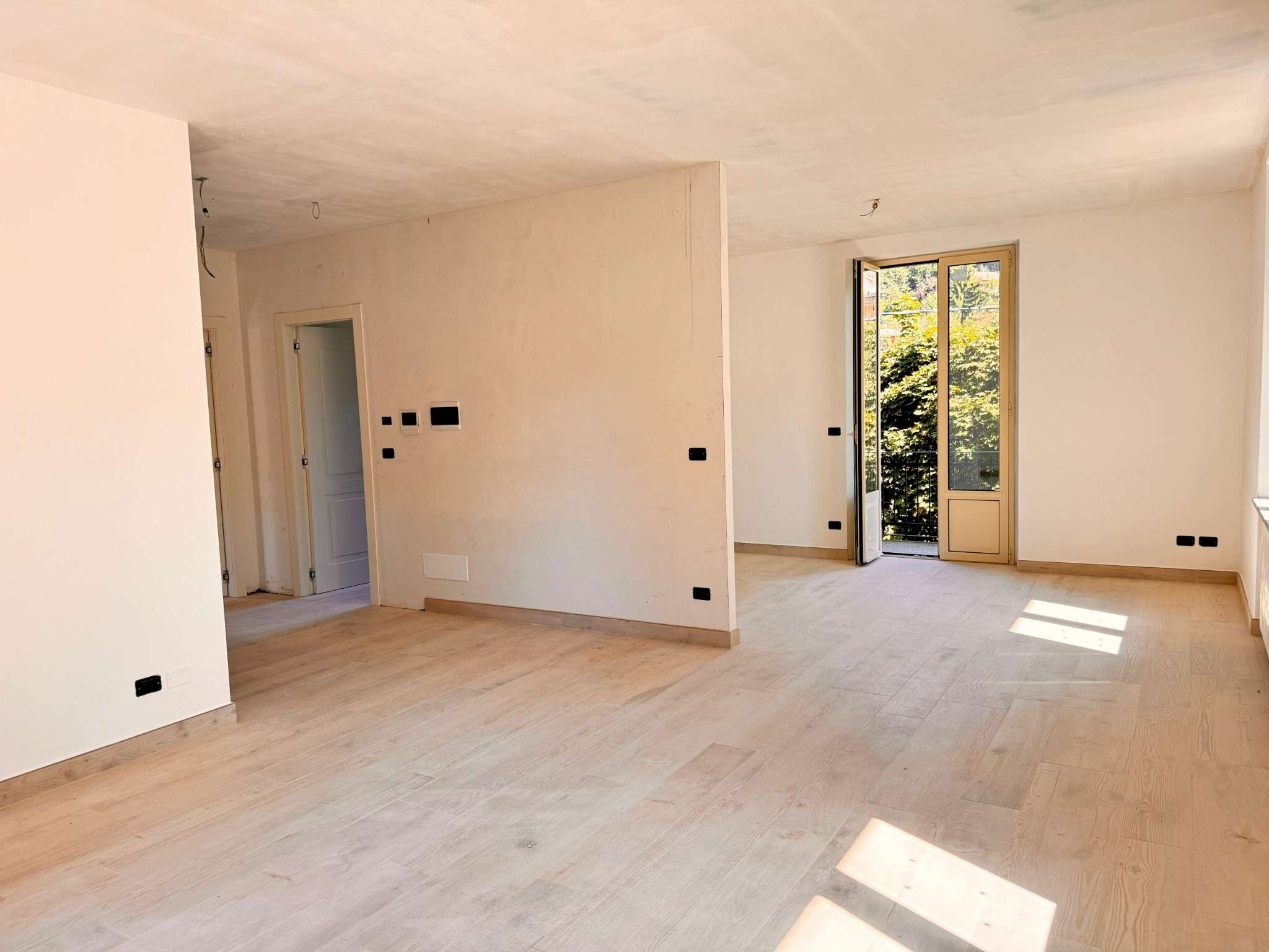 img-20250716-wa0021 - Villa Bifamiliare viale Trento, 1, Torre Pellice - foto 1