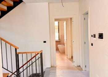 img-20250716-wa0020 - Villa Bifamiliare viale Trento, 1, Torre Pellice - foto 3