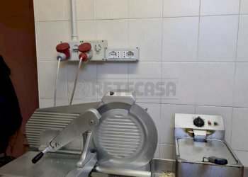 D4253069-6E2D-440F-A767-F1A0ADE7F30C.jpeg - Pizza by the slice Albano Sant'Alessandro - photo 4