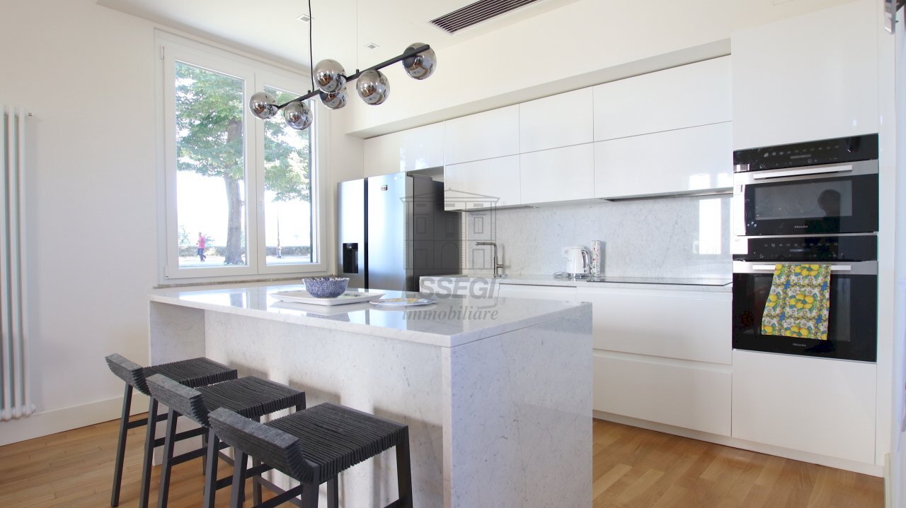 vendesi terratetto ristruturato lucca centro stori - Appartamento Via del Portico 13, Lucca - foto 1