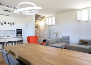 vendesi terratetto ristruturato lucca centro stori - Appartamento Via del Portico 13, Lucca - foto 7