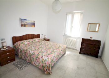 camera matrimoniale - Villa Bifamiliare Via Varese 18., Loano - foto 6