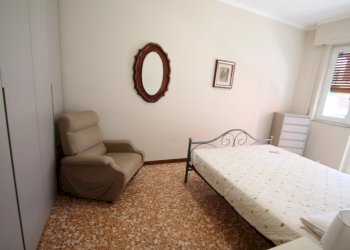 camera da letto - Appartamento Via Ponti 21., Borghetto Santo Spirito - foto 12