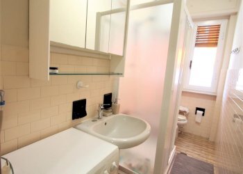 bagno con doccia - Appartamento Via Ponti 21., Borghetto Santo Spirito - foto 16