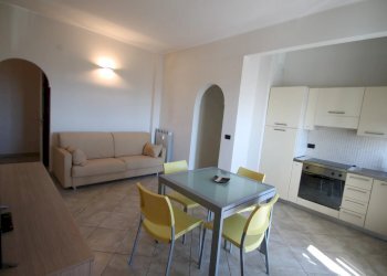 Soggiorno living - Bilocale Corso Europa 37., Borghetto Santo Spirito - foto 7