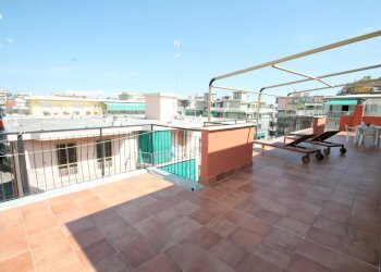 terrazza vivibile e attrezzata - Attico Via ponti 15., Borghetto Santo Spirito - foto 17