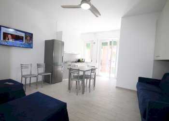 zona giorno/notte - Monolocale Corso Leonardo da Vinci 6., Borghetto Santo Spirito - foto 3