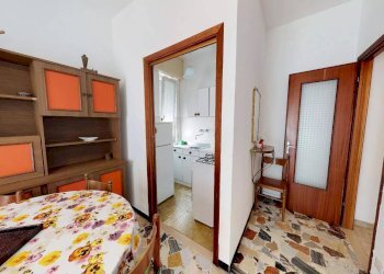 soggiorno - Bilocale Via Parioli 11., Borghetto Santo Spirito - foto 4