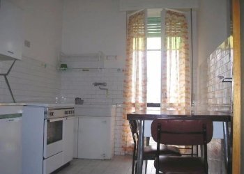 cucina abitabile - Trilocale Corso Europa 31., Borghetto Santo Spirito - foto 2