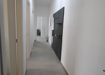 Three-room apartment Corso Europa 31., Borghetto Santo Spirito - photo 3