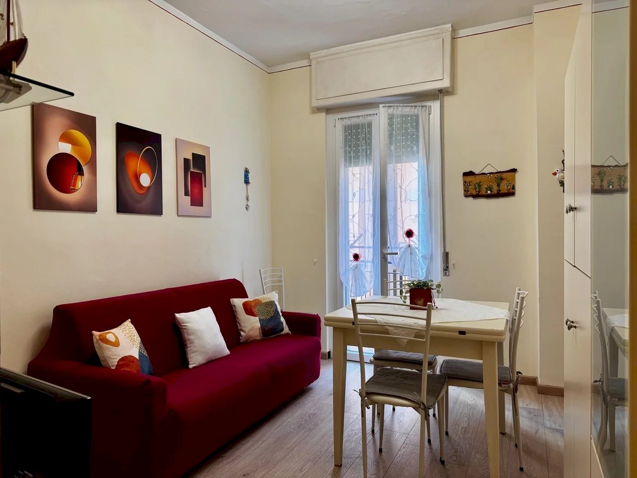 Bilocale Corso Europa 31., Borghetto Santo Spirito - foto 1