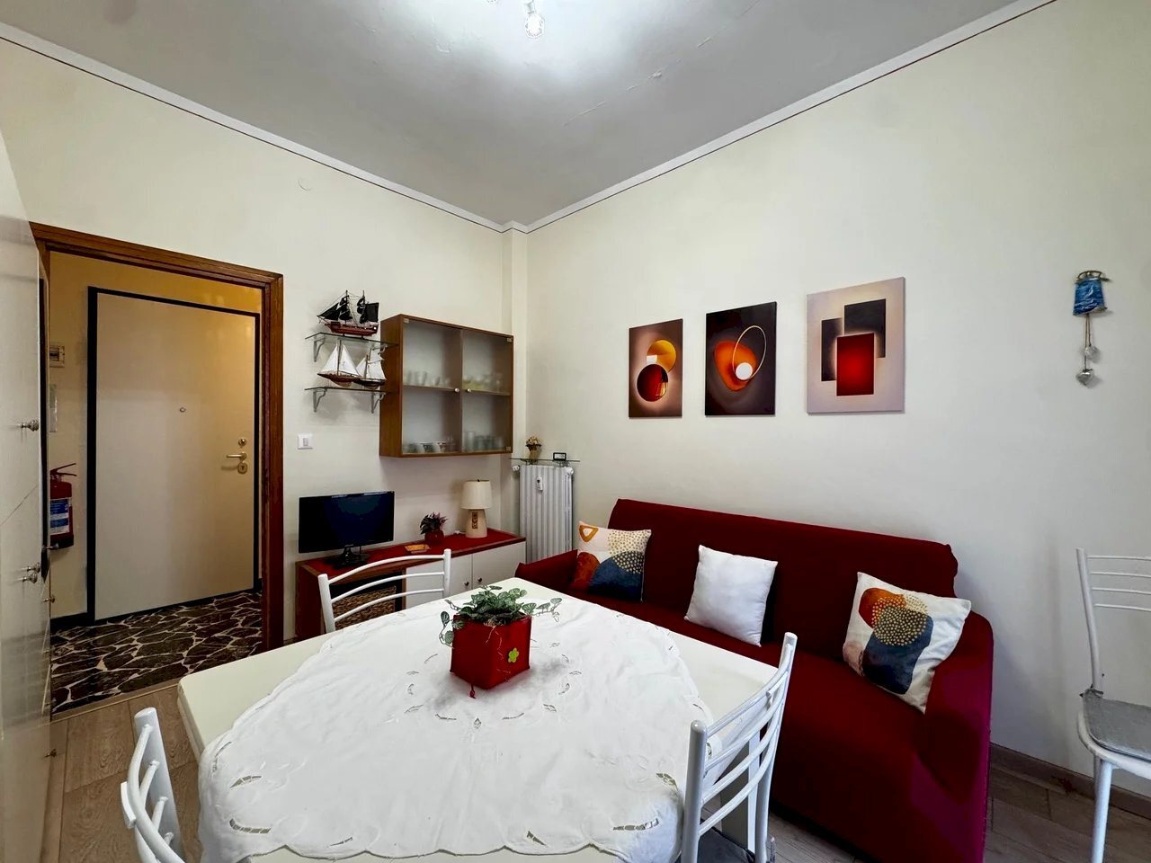 Bilocale Corso Europa 31., Borghetto Santo Spirito - foto 2