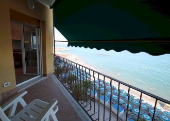 balcone attrezzato - Trilocale Lungomare Matteotti 11., Borghetto Santo Spirito - foto 19