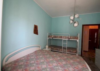 camera matrimoniale con letto a castello - Bilocale Via Firenze 1., Borghetto Santo Spirito - foto 8