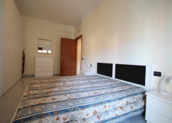 camera - Bilocale Corso Europa 37., Borghetto Santo Spirito - foto 12