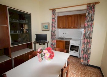 soggiorno con angolo cottura - Bilocale Via Ponti 21., Borghetto Santo Spirito - foto 1