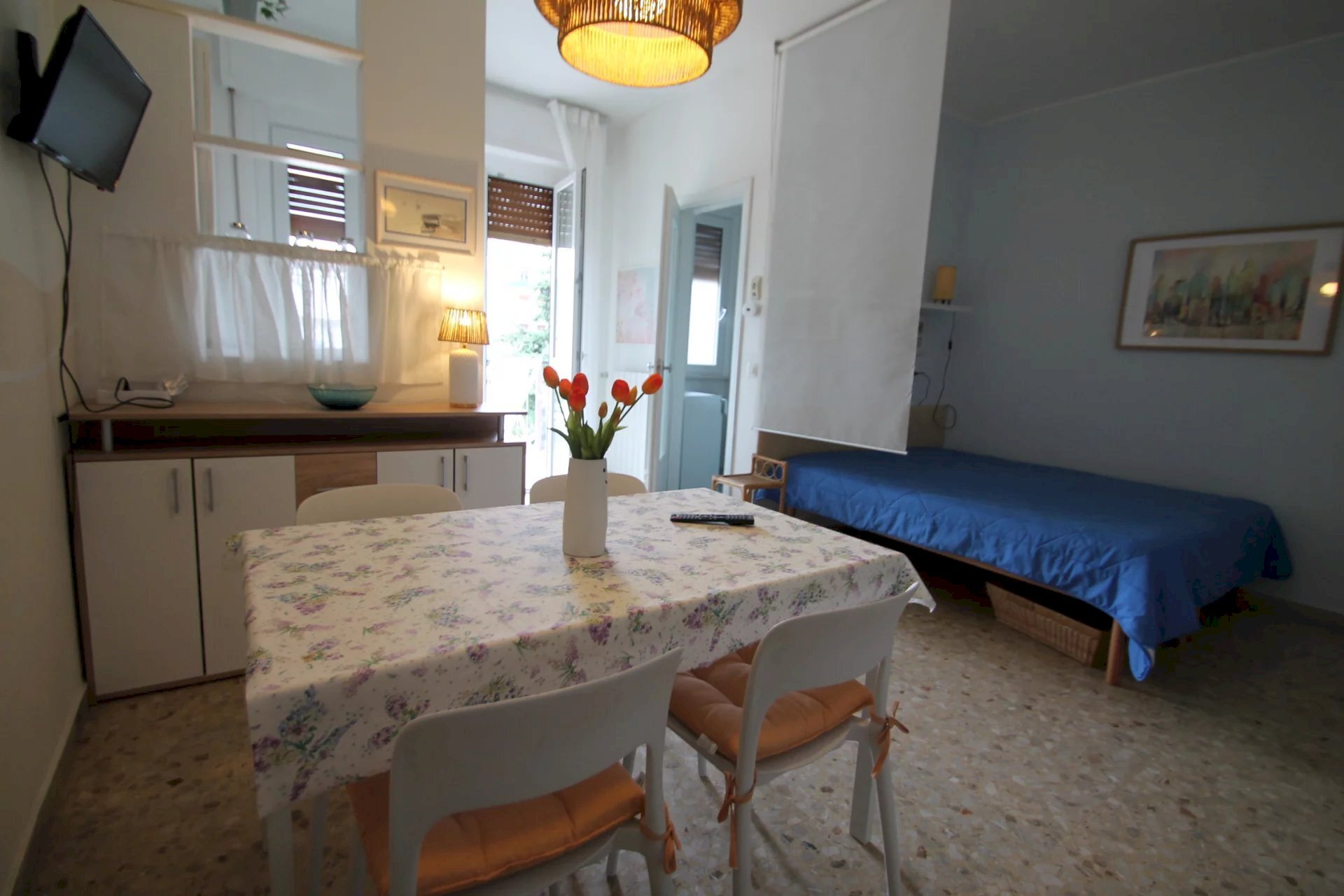 One-room apartment Via Termini Imerese 4., Borghetto Santo Spirito - photo 3