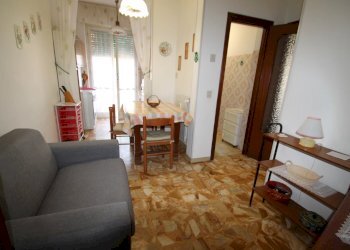 Bilocale Corso Leonardo da Vinci 6., Borghetto Santo Spirito - foto 4