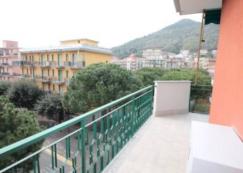 balcone - Bilocale Corso Raffaello 9., Borghetto Santo Spirito - foto 11