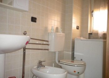 bagno - Monolocale Borghetto Santo Spirito - foto 14